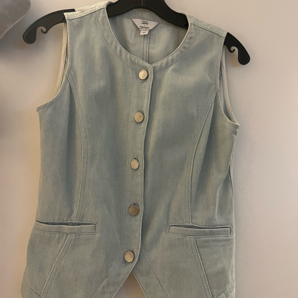 Light Blue Sleeveless Denim Vest